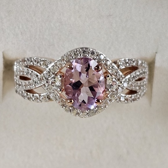 D'Joy Jewelry - Genuine Rose De France Amethyst 18k Rose Gold over 925 Size 7! 🌹